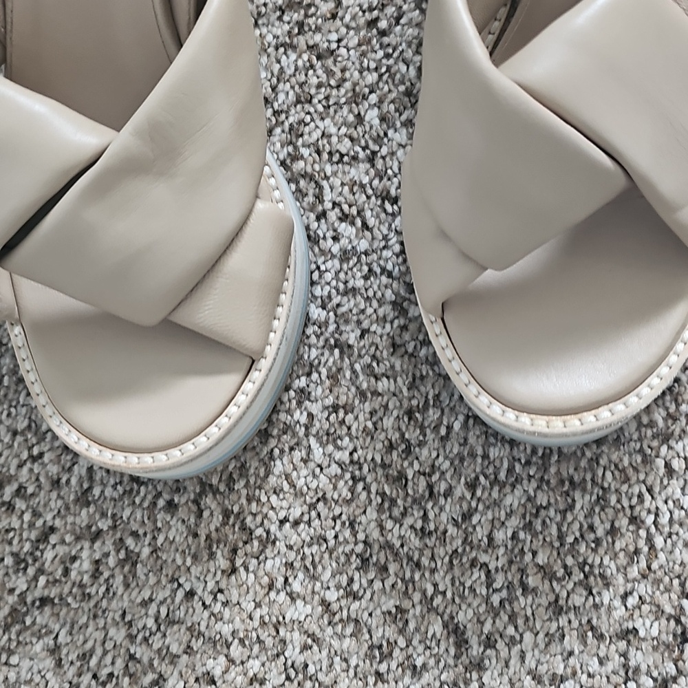 Mascaro Corfu Beige Leather Sandals - Picture 6 of 13